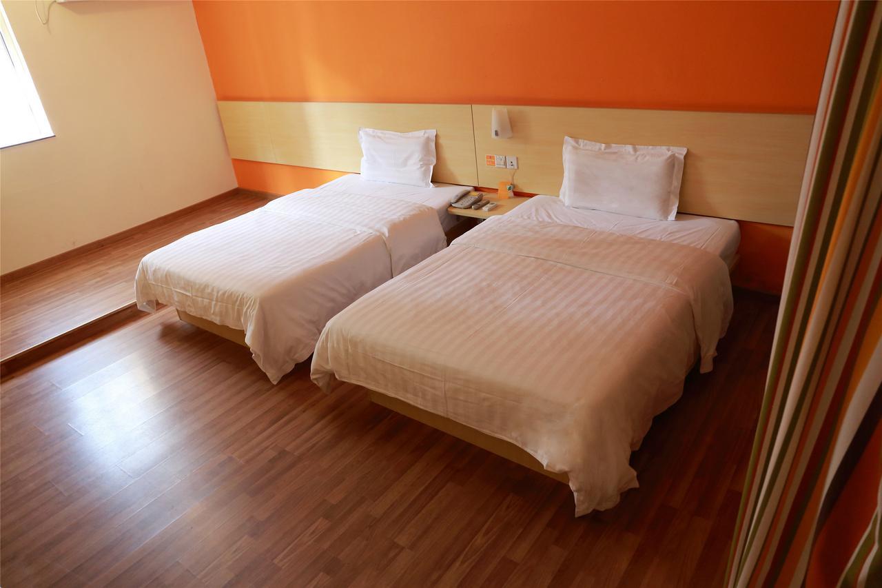 7Days Premium Guangzhou Tianhe Gangding Cantón Habitación foto